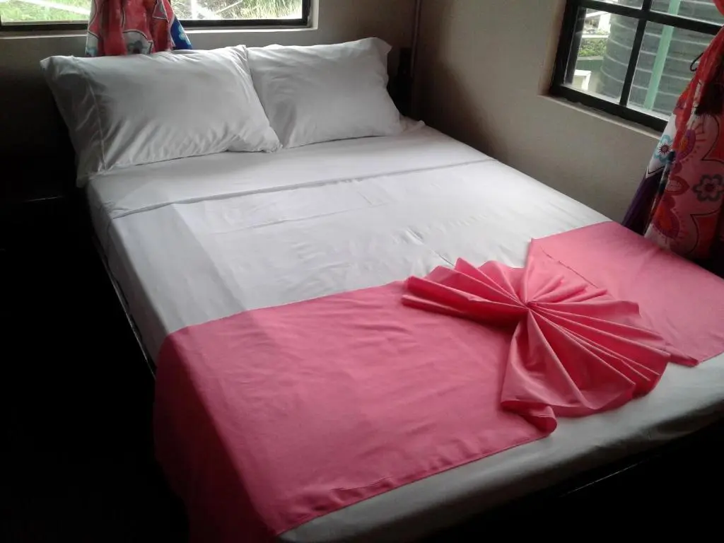 Sunrise Double Room detail